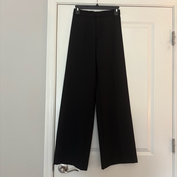 J.Galt Black Wide-Leg High-Waisted Pants - Picture 2 of 8